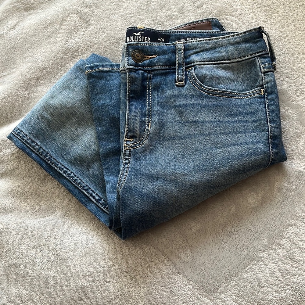 Hollister Mid Rise Super Skinny Jeans